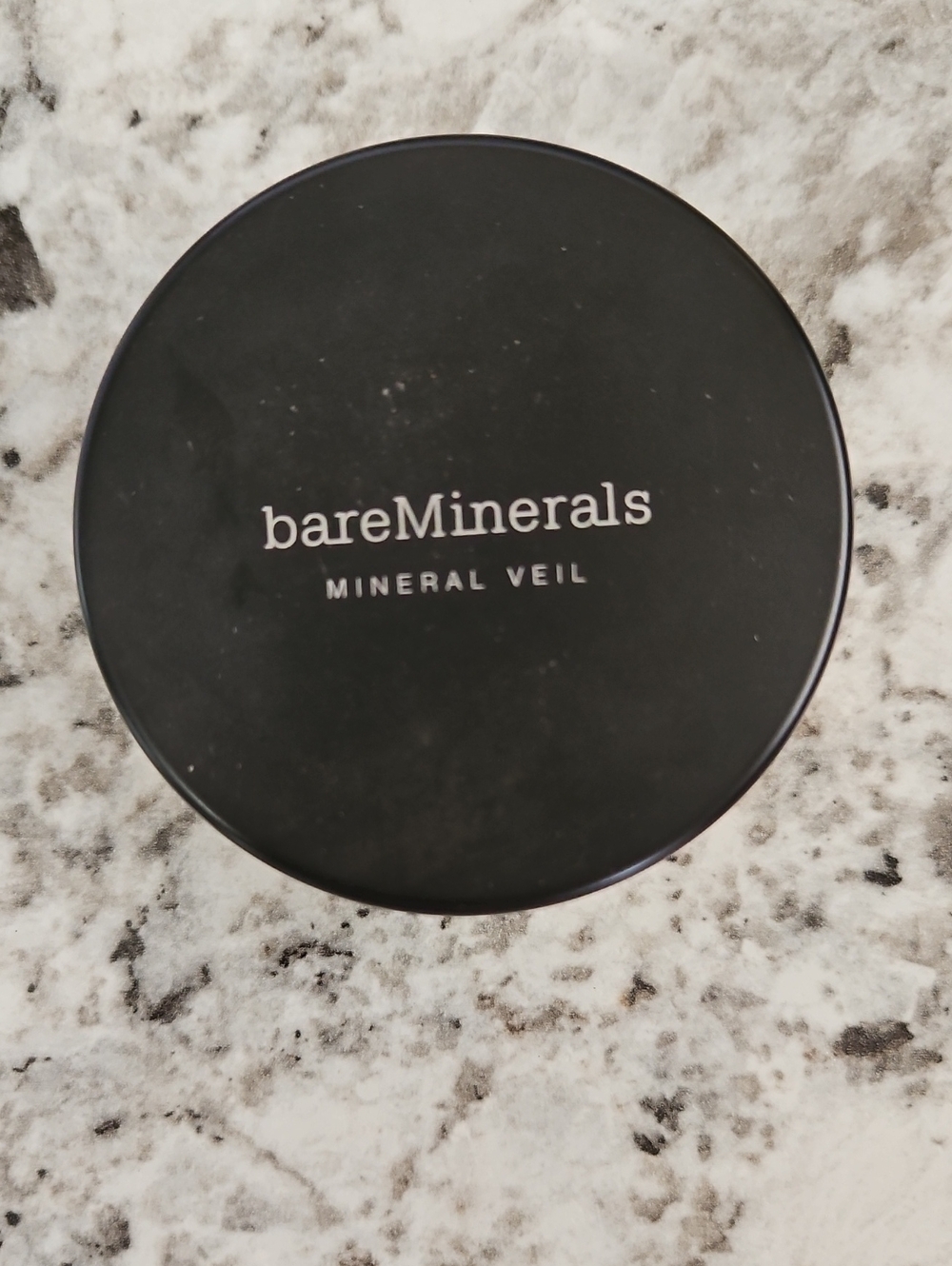 bare Minerals Advanced Peeformance Mineral Veil